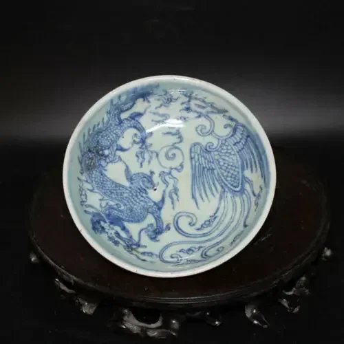 

CHINESE OLD BLUE AND WHITE DRAGON AND PHOENIX PATTERN PORCELAIN SMALL PLATE