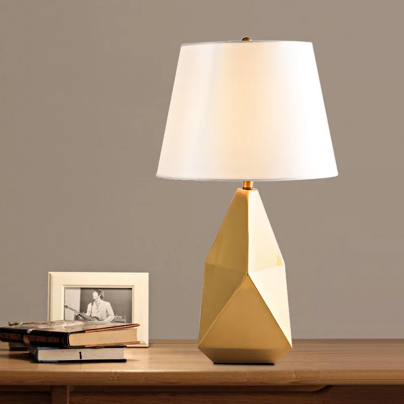 Vintage Ceramic Table Lamp Luxury Modern Bed Side Table Lamp