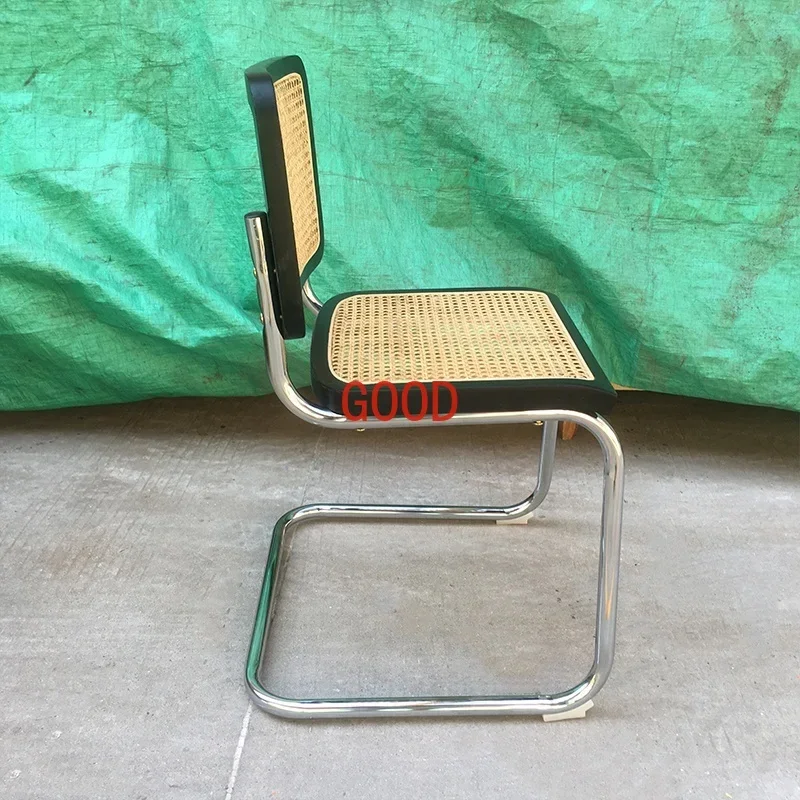 كرسي مكتب من الفولاذ المقاوم للصدأ من الروطان الشمالي