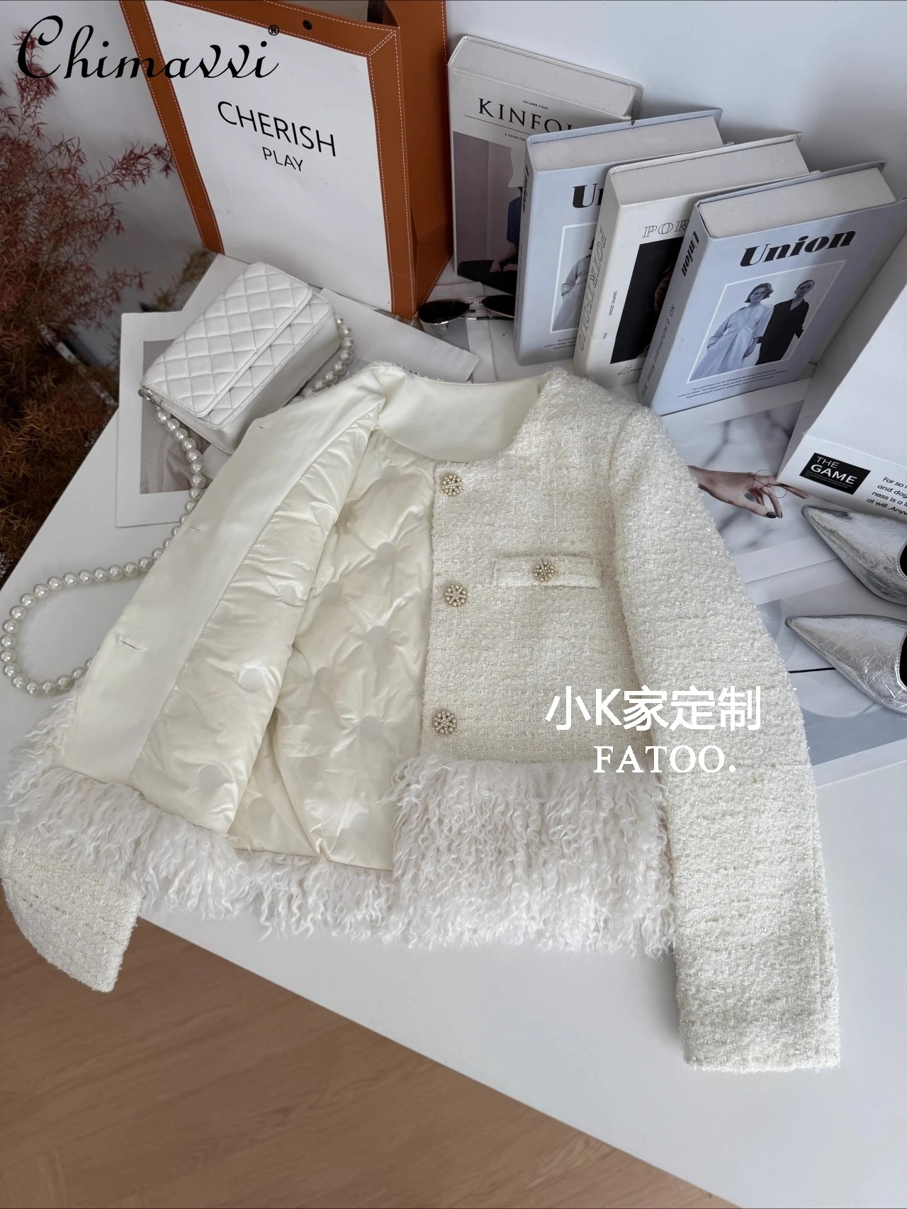 

Молочно-белое однобортное короткое пальто с круглым вырезом, женское зимнее французское модное меховое лоскутное пуховое пальто с длинными рукавами, топ