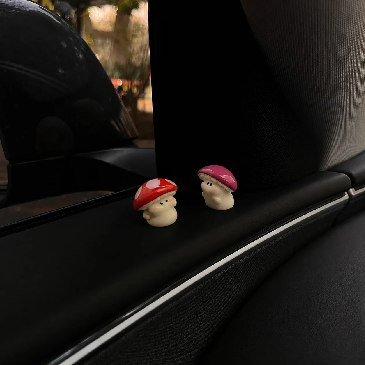 5PCS/SET Mushroom Series Car Center Console Decoration Cute Cartoon Figurine Car Decoration Car Interior Decoration Toy Healing