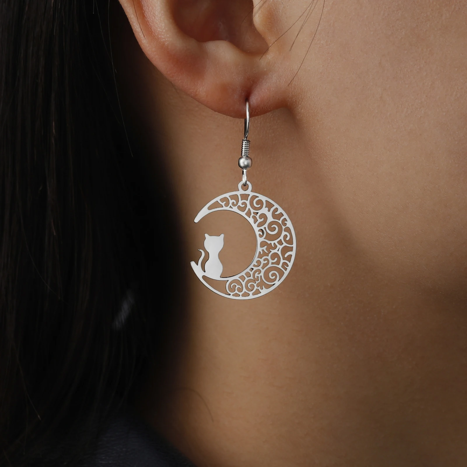 Skyrim Moon Cat Drop Earrings Stainless Steel Filigree Crescent Witchy Gothic Pendant Earrings Jewelry Birthday Gift for Women