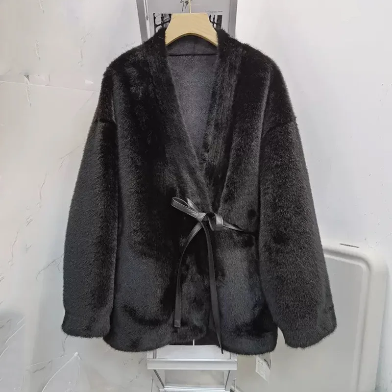 ZXRYXGS Neue Trendy Imitation Pelz Jacken frauen Mantel 2025, Neue Herbst Winter Mantel V-ausschnitt Spitze Up Taille Abnehmen Mode jacken