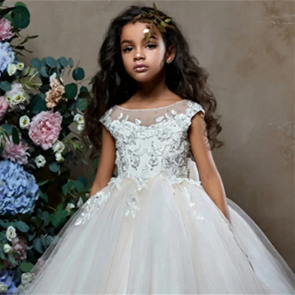 

Flower Girl Dresses For Weddings Vestidos Kids Pageant Ball Gowns Feathers First Communion Floor Length Princess Dresses