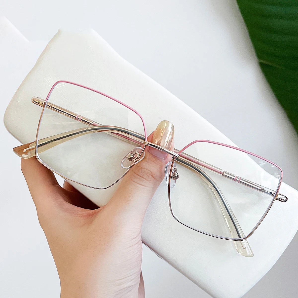 JMISUS 2025 Nuovi Arrivi Farfalla Occhiali Da Vista Primavera Gamba Miopia Occhiali Moda Sqare Occhiali Progressivi per Le Donne