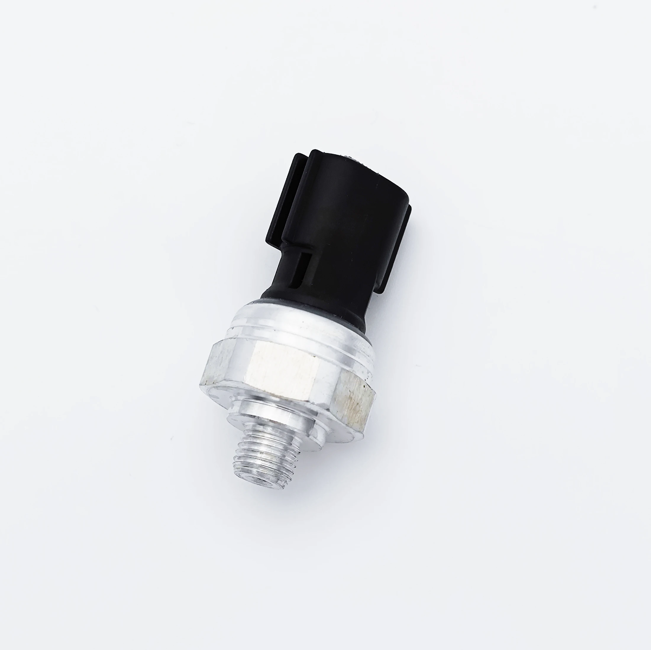 25070-CD000 25070-CD00A 25070CD000 25070CD00A For Infiniti Nissan Car Oil Pressure Sensor Sender Light & Gauge / Switch