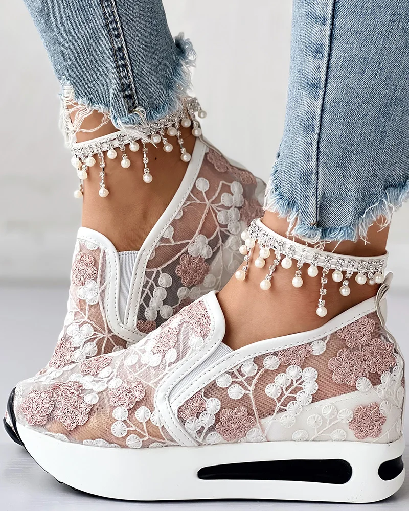 Platform Wedges women\'s Sneakers Floral Embroidery Mesh Sneakers For Women Slip On Casual Comfy Heeled Shoes Woman