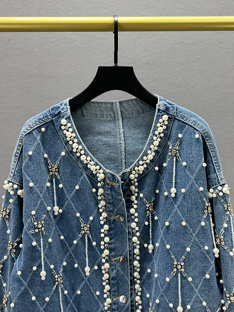 DEAT Women\'s Denim Coat Nail Drill Pearls Pendant Plaid O-neck Single Breasted Elegant Jackets 2024 Summer New Fashion 29L7246