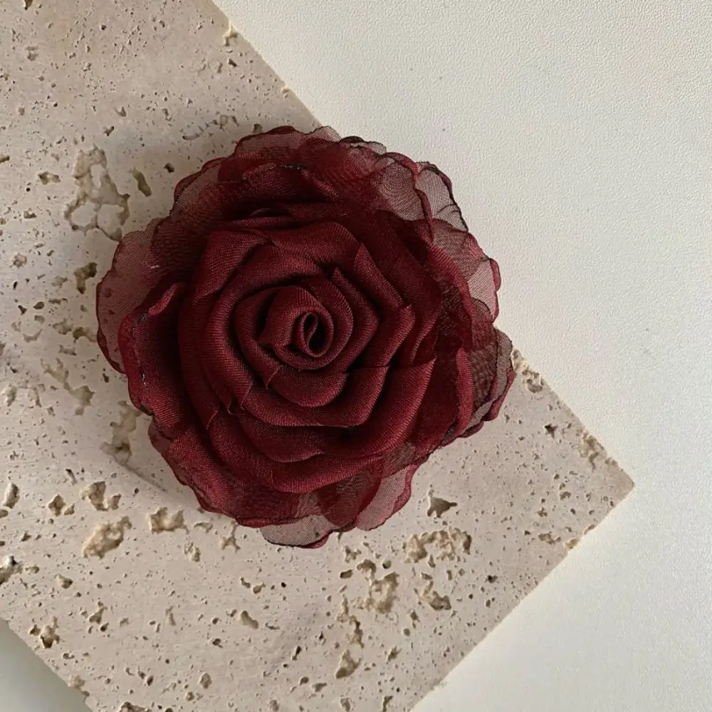 2024 6CM tessuto rosa fiore spilla fatti a mano artigianato fai da te rosa secca fermaglio per capelli retrò copricapo decorazione accessori di abbigliamento