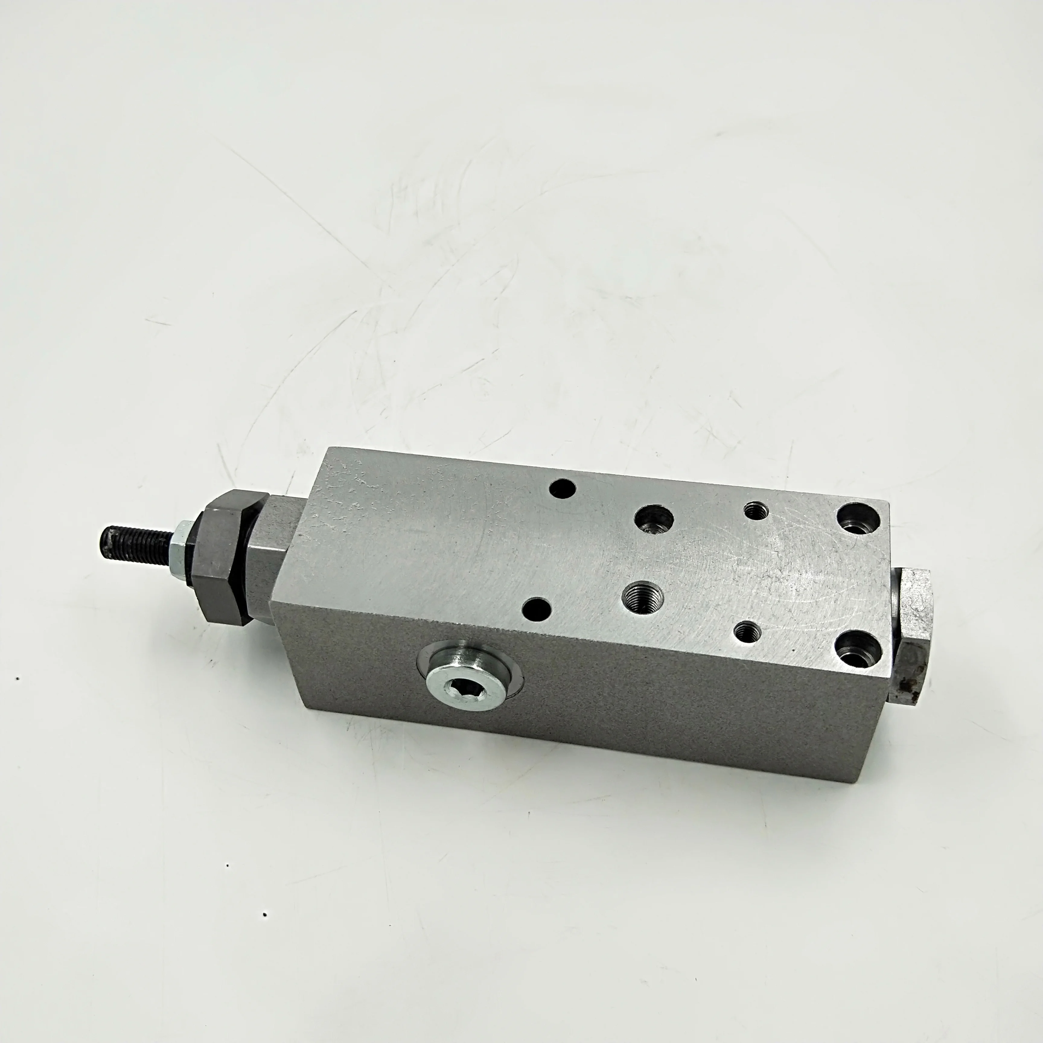 Parker PVCM PVCP PVAP PVCR Series Hydraulic Control Valve PVCMAFCN3 PVCMEL1N1 PVCMAMCV3 PVCMACCN1 PVCMEM1N1