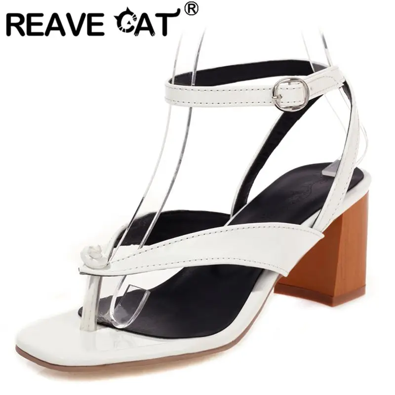 

REAVE CAT, новый дизайн, женские сандалии с застежкой на носок, массивные каблуки 6 см, пряжка и ремешок, большие размеры 41 42 43, модная офисная женская летняя обувь