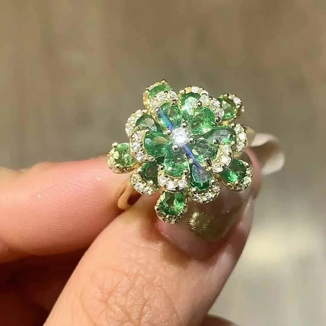 luxury Tsavorite Ring 100% Natural and Real Tsavorite Stone Flower Style  Gemstone Jewelry