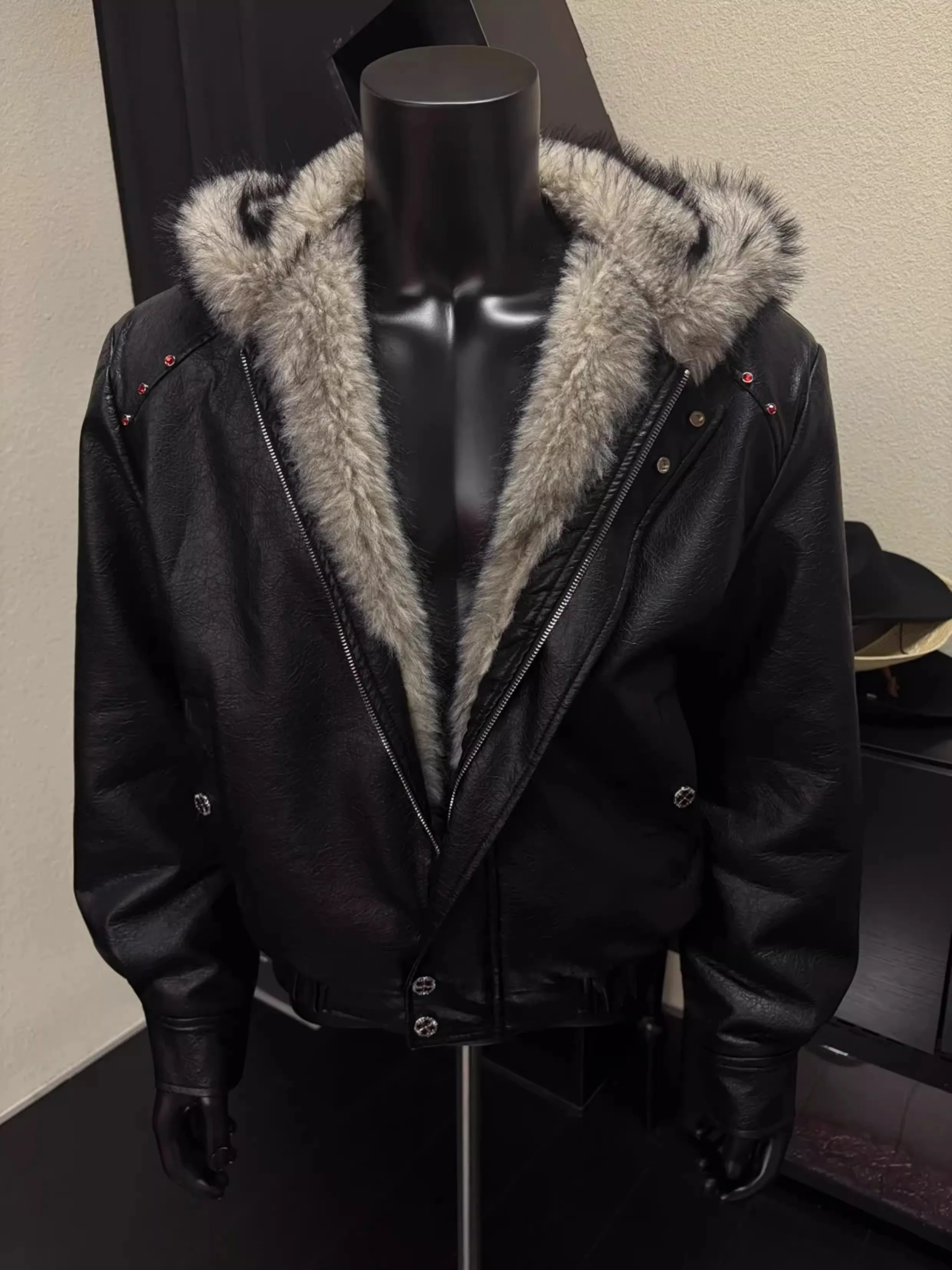 

Good Quality PU Leather Faux Fur Leather Jacket Winter Coat Man Woman Vintage Casual Thicken Warm Leather Coat Outerwear