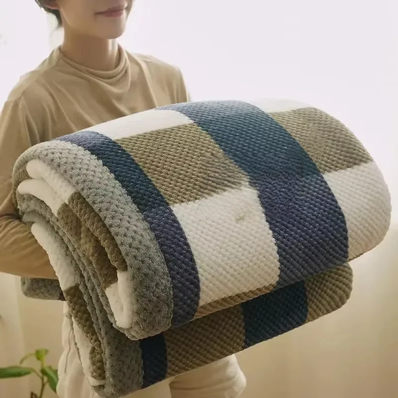 Knit Blanket Throw Soft Chenille Yarn Knitted Blanket Machine Washable Crochet Handmade Knit Throw Blanket for Couch Bed