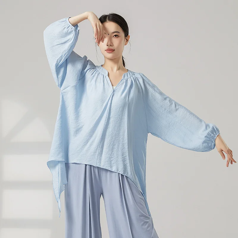 Damska koszula do tańca nowoczesnego Luźne bufiaste rękawy Oddychający dekolt w serek Narzutka do jogi Rayon Miękki Klasyczny strój do treningu tanecznej dla dorosłych