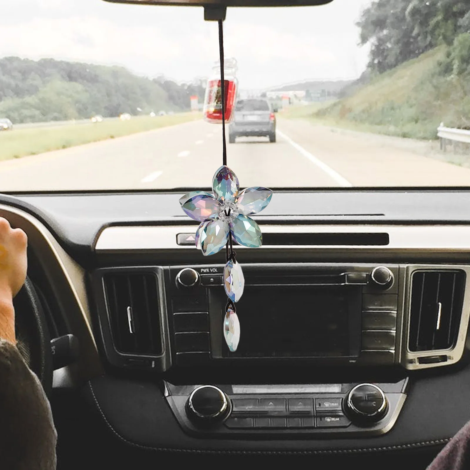 

1Pcs Rearview Mirror Hanging Crystal Pendant Car Decor Rhinestone Heart Colorful Beads Auto Interior Ornament for Gift Window