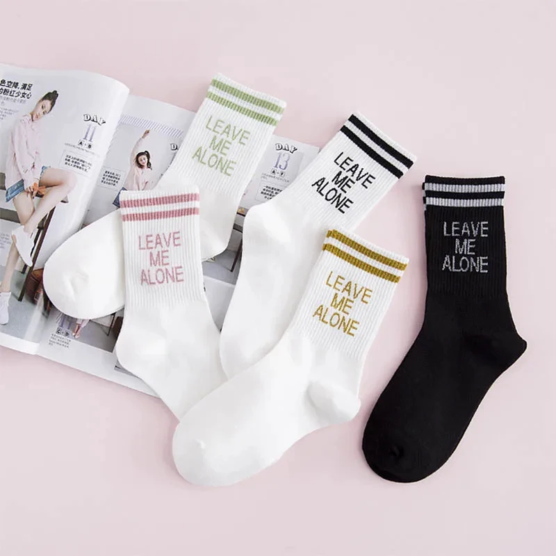 

Korea Harajuku Socks Fashion Casual Women Men Art Hip Hop Leave Me Alone Letter Sock Cotton Female Skateboard Socks Calcetines