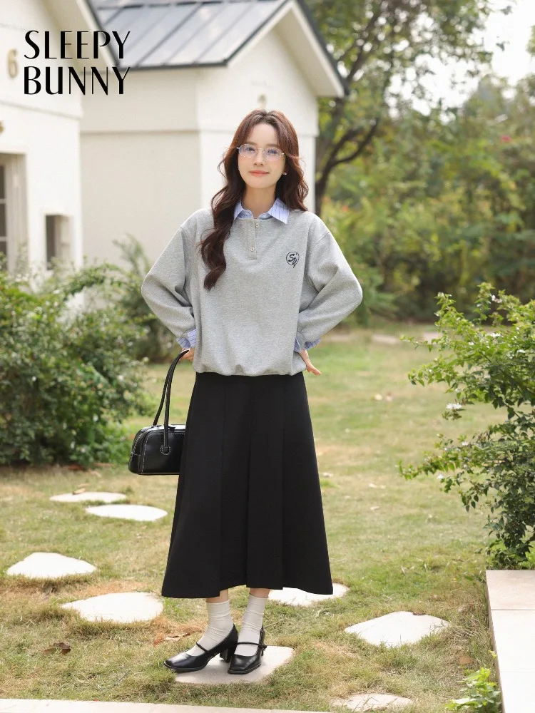 

Elegant Flowy High Waist Midi Skirt Women Black A-Line Skirt Petite Commuter Outfit Spring Fashion Draped Casual Office Wear