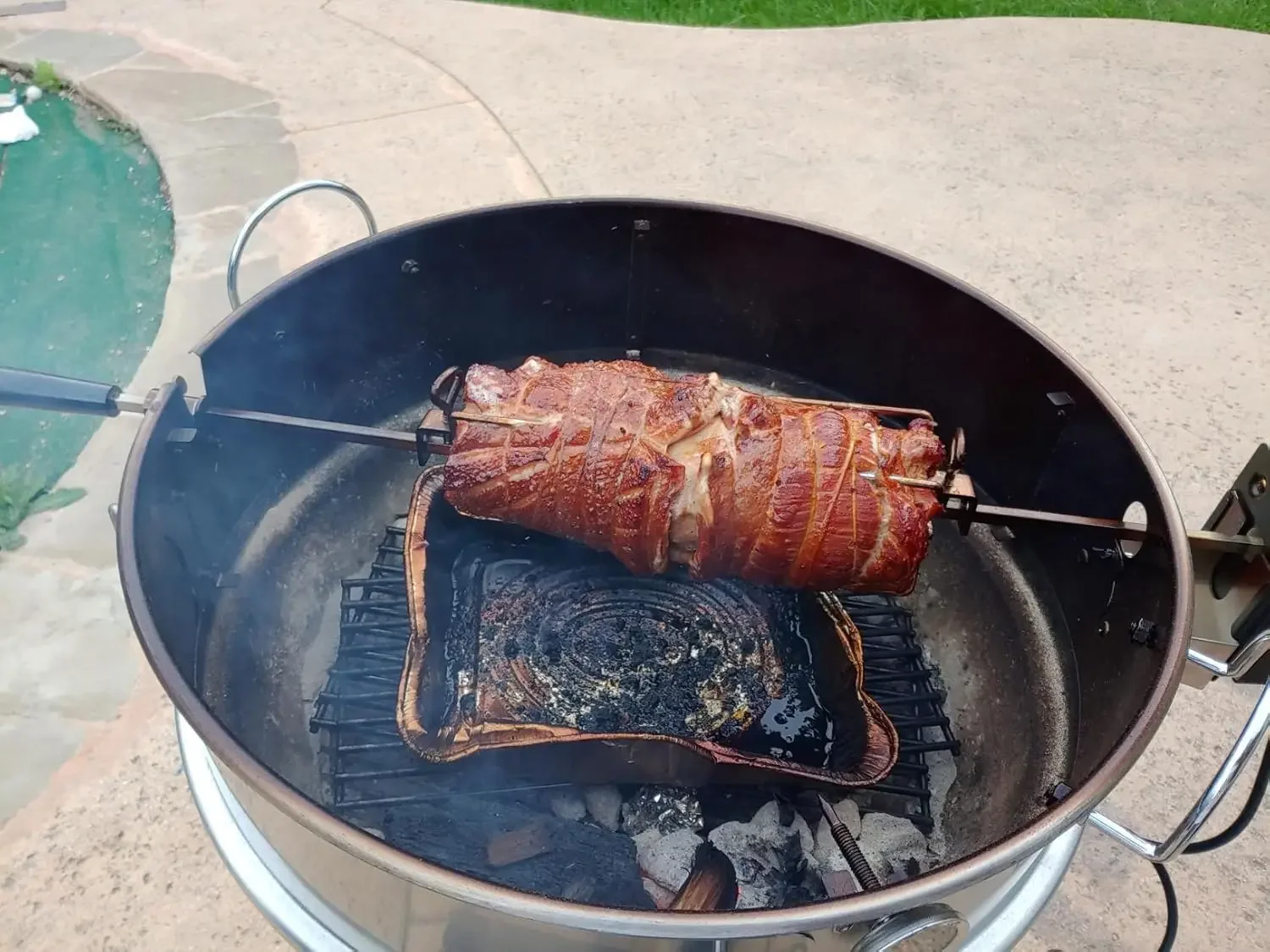 Wielokrotny zestaw do grillowania i pizzy ze stali nierdzewnej do 22-calowych grilla na węgiel drzewny Weber nowość