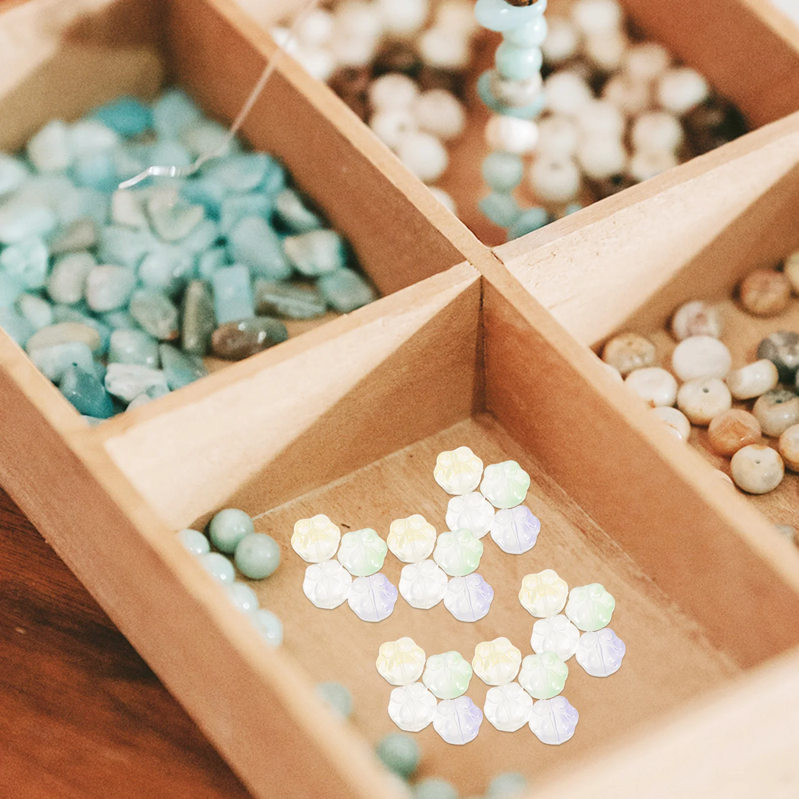 

100Pcs Round Design Beads DIY Jewelry Making Festival Spacer Beads Decorative DIY Jewelry Accessories