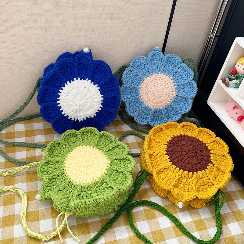 Summer Bag For Women  2024 New Little Fresh Flower Shoulder Bag Fashion Knitted Crossbody Bag