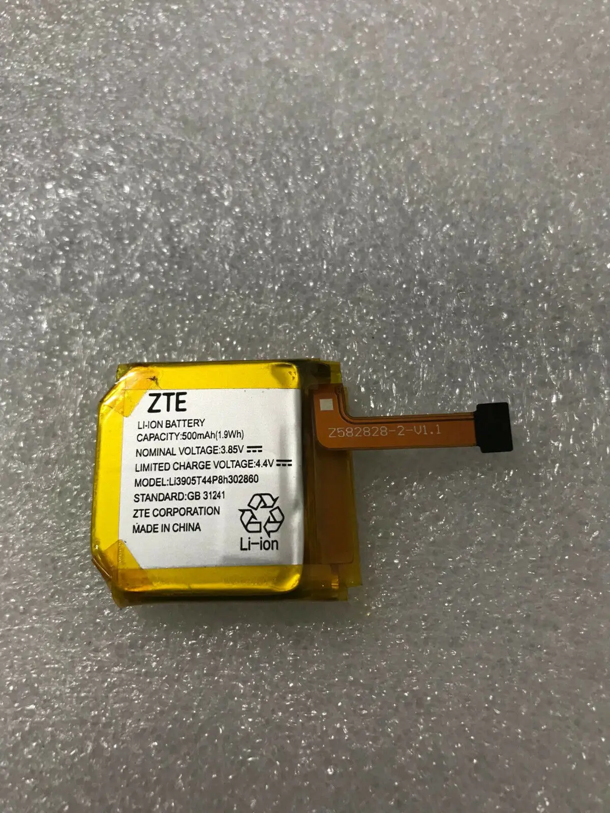 Li3905T44P8h302860 NEW Original Battery For ZTE ZW10 watch 500mAh 1.9Wh 3.85V