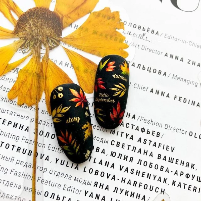 Großhandel 3D Nail Art Aufkleber Herbst Ahornblatt Chrysantheme selbstklebende Schieber Nägel Abziehbilder Dekorationen für Maniküre