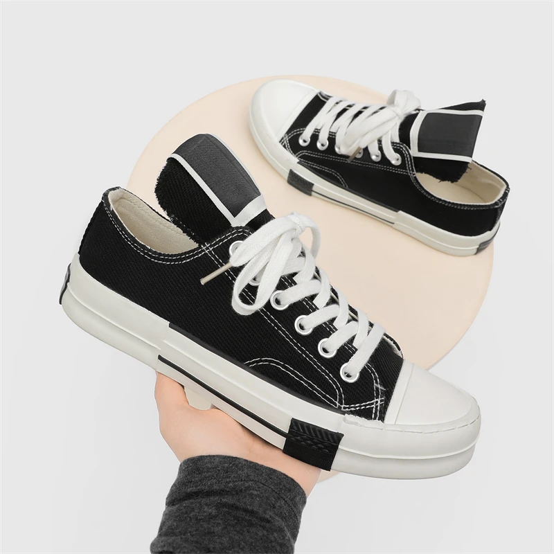 Men's Canvas Shoes Lace up Sneakers Breathable Lightweight Comfortable Spring Summer Men's Casual Lazy Flat Shoes Non-Leather Casual Shoes