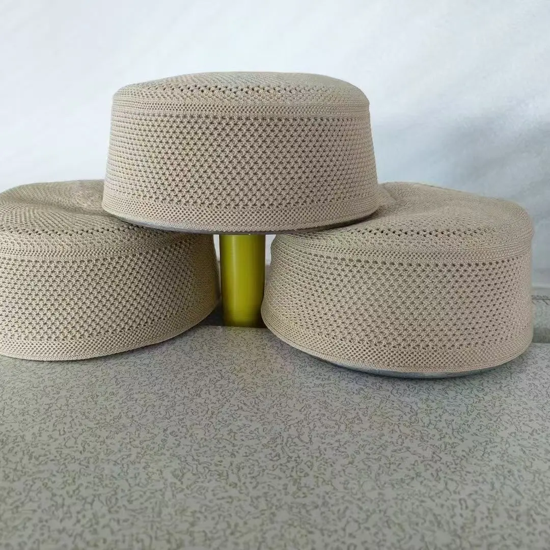 قبعات البيريه الإسلامية للرجال أنيقة مسطحة محبوك الكوفي القهوة القبعات البيضاء أداء مرحلة الحجاب الربيع دبي قبعة نسيج القطن #1