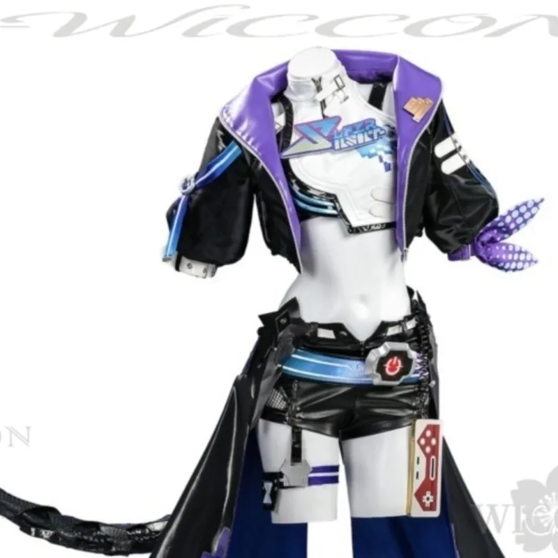 Tanah Merah Disfraz…