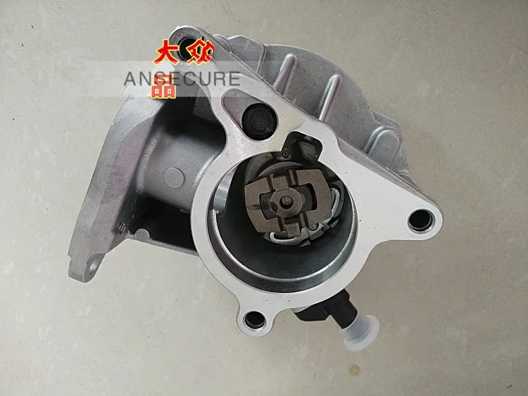 OEM  2.0T Engine Vacuum Pump Assembly For VW Golf MK6 Jetta MK5 CC PASSAT Eos Tiguan Audi A3 A4 A5 TT  06H145100AD