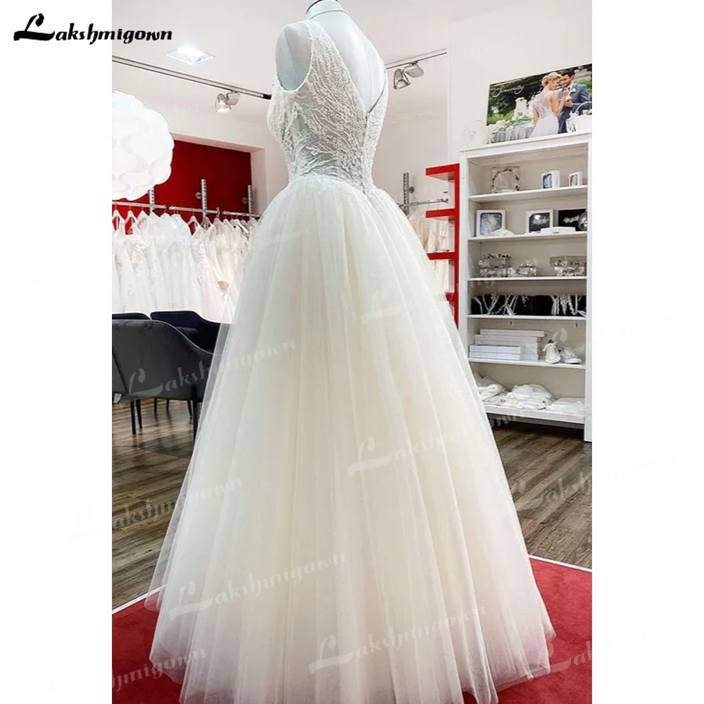 Robe de mariée longue en dentelle de tulle à col en V, train de balayage, longueur au sol en fibre, ivoire unique, charmante, princesse, printemps, été, automne