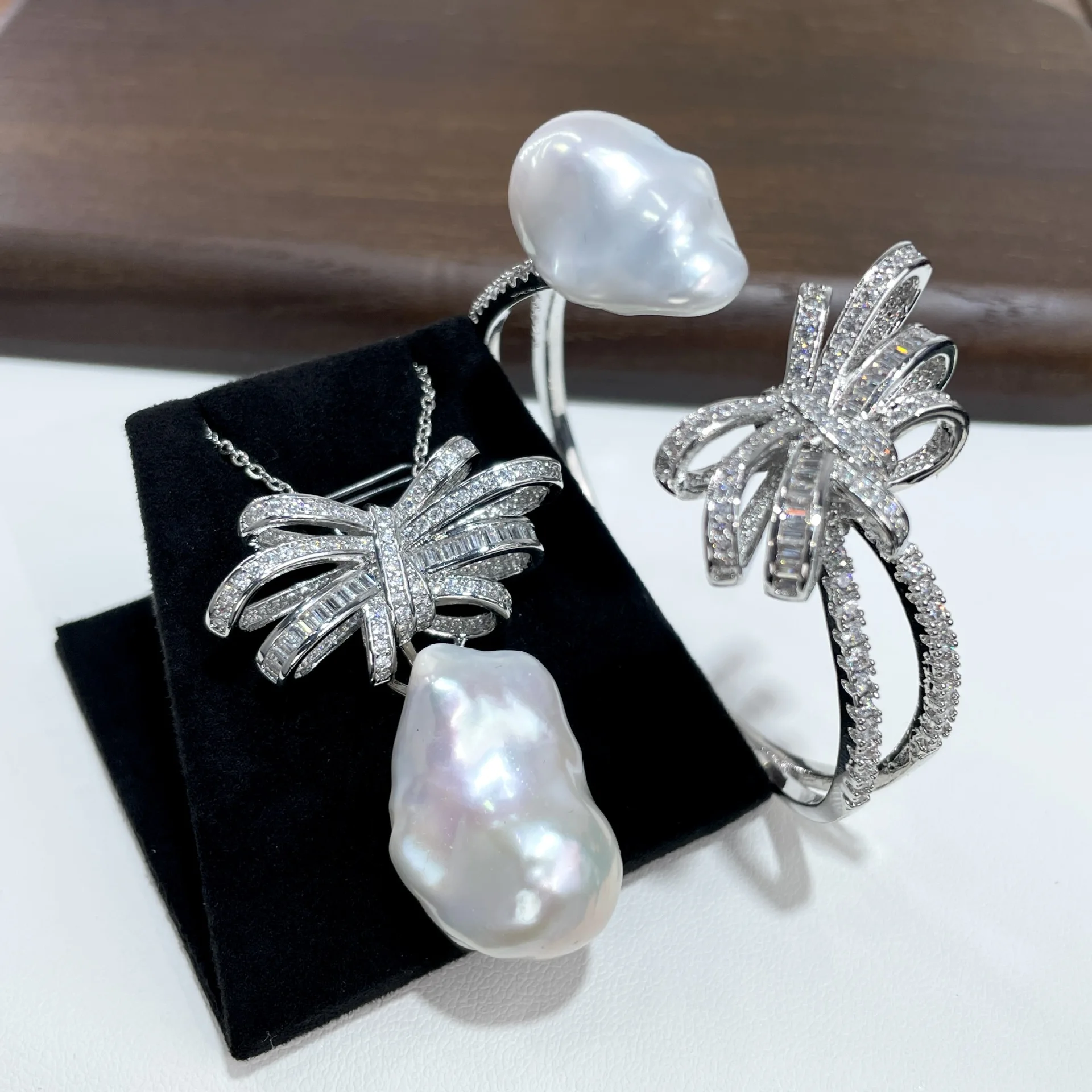 

New boutique bracelet AAA15-25mm natural large particle Baroque pearl pendant 18 inch bracelet with irregular beads