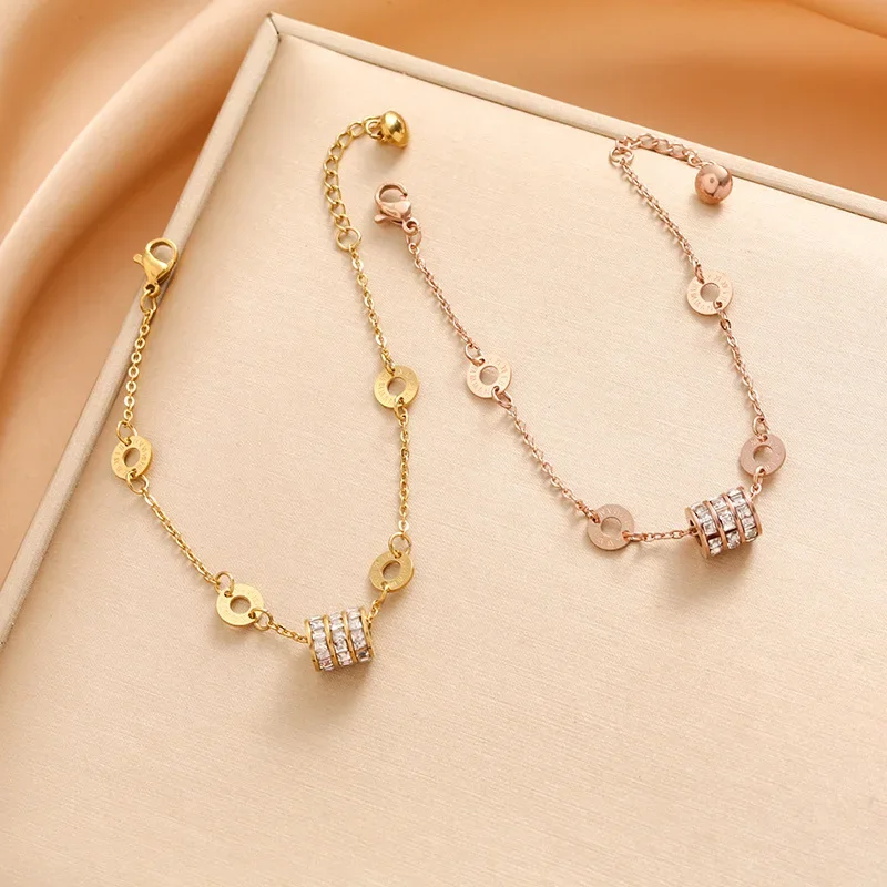 

The digital small waist titanium steel bracelet for female students does not fade, highlighting their individuality