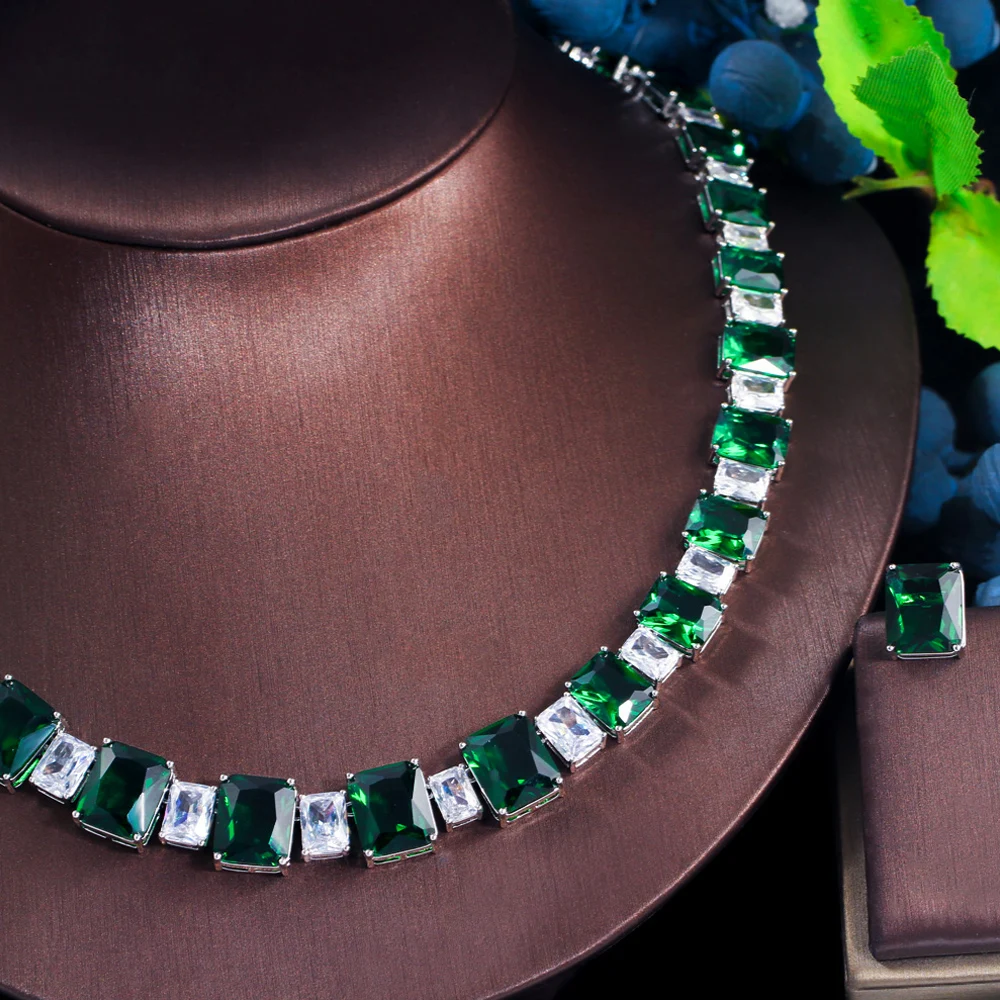 ThreeGraces 2pcs Luxury Square Cubic Zirconia Dark Green Stud Earrings and Necklace Bridal Wedding Jewelry Set for Women TZ993