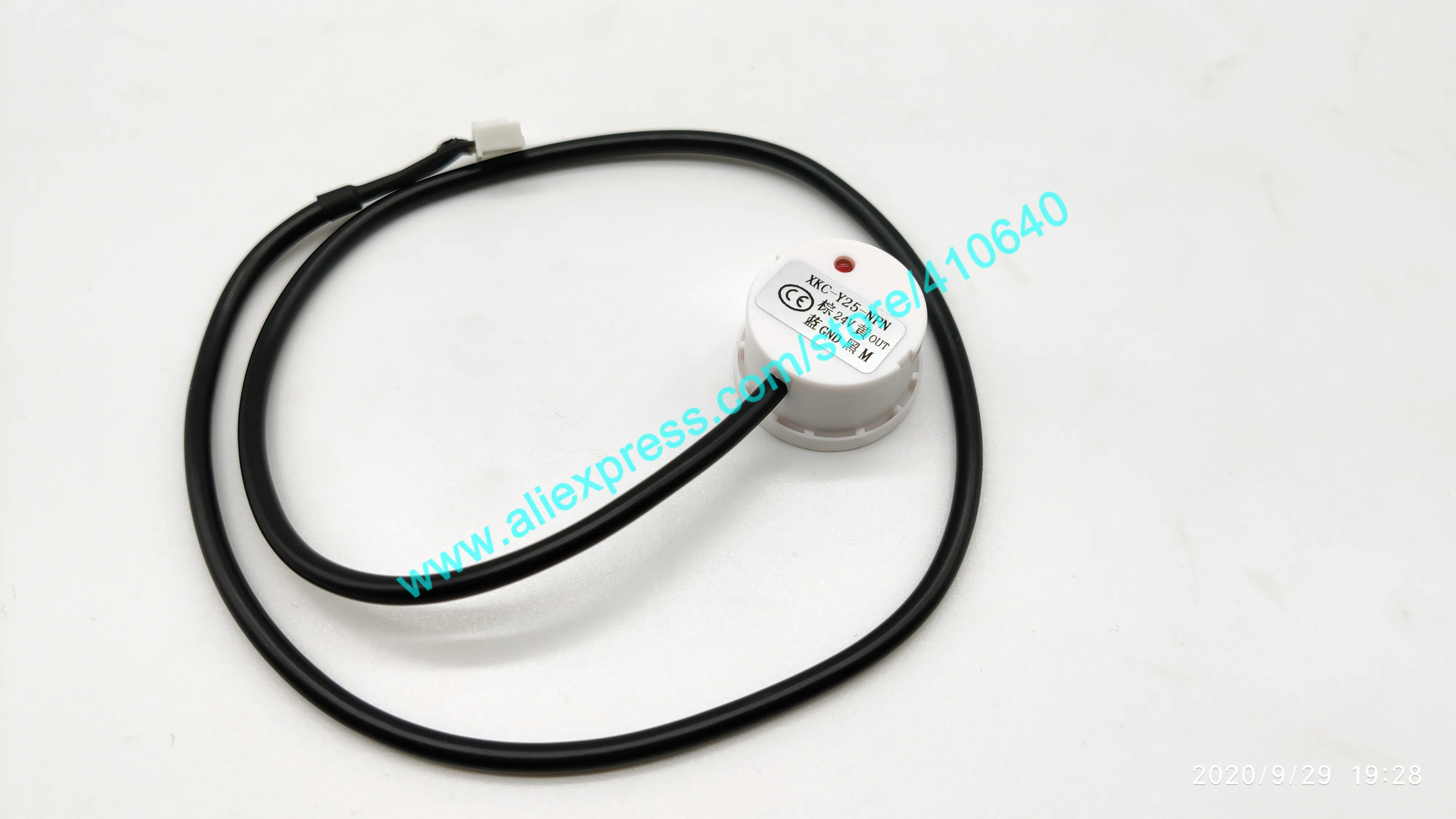 Único dc 24v XKC-Y25-NPN sensor de nível líquido sem contato sensor de controle de nível de água monitor de nível de água sonda de controle automático