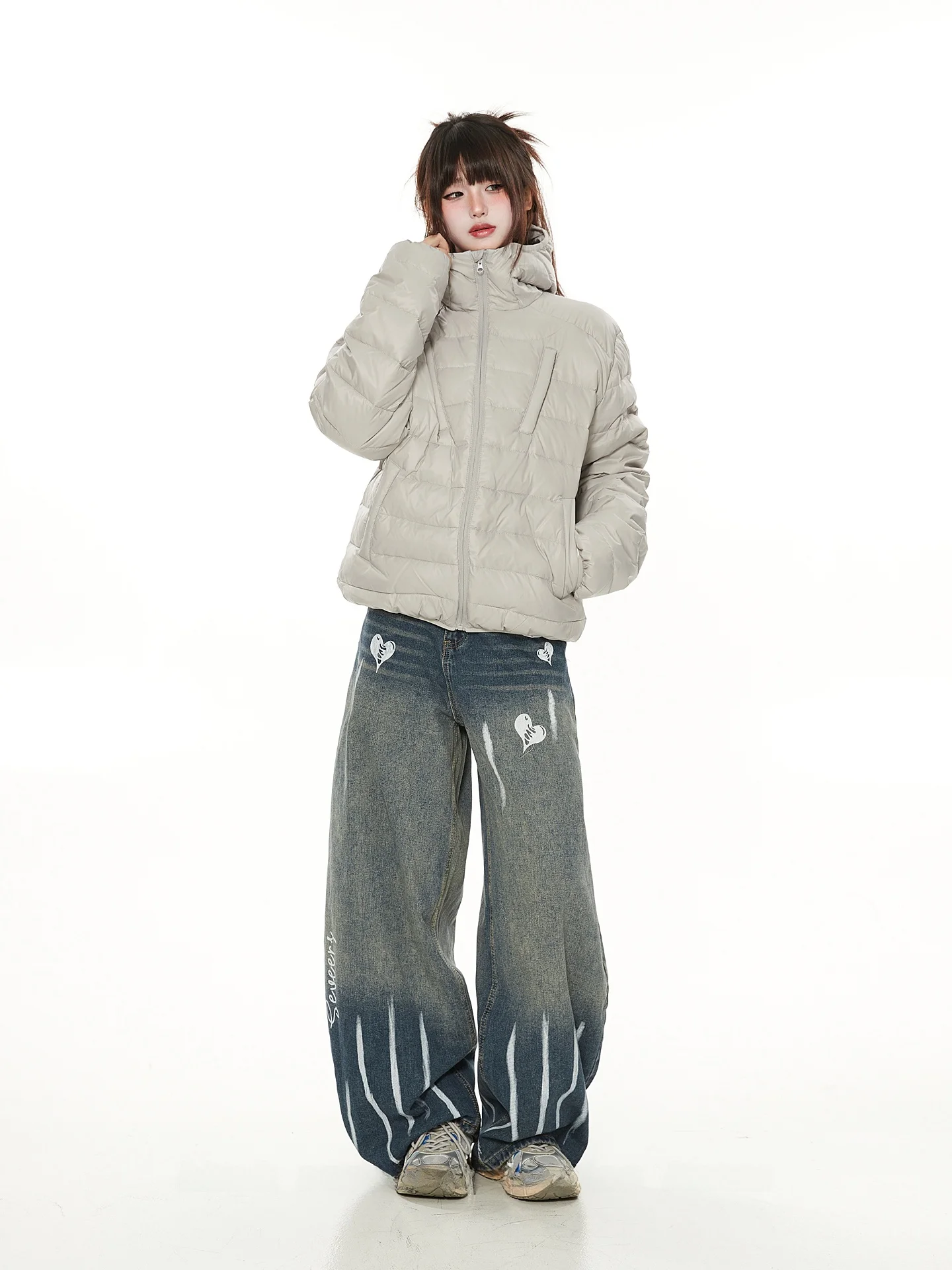 

Новая зимняя женская облегающая куртка с капюшоном из ду-пуха, теплая повседневная высококачественная модная верхняя одежда в рубчик с костяным дизайном