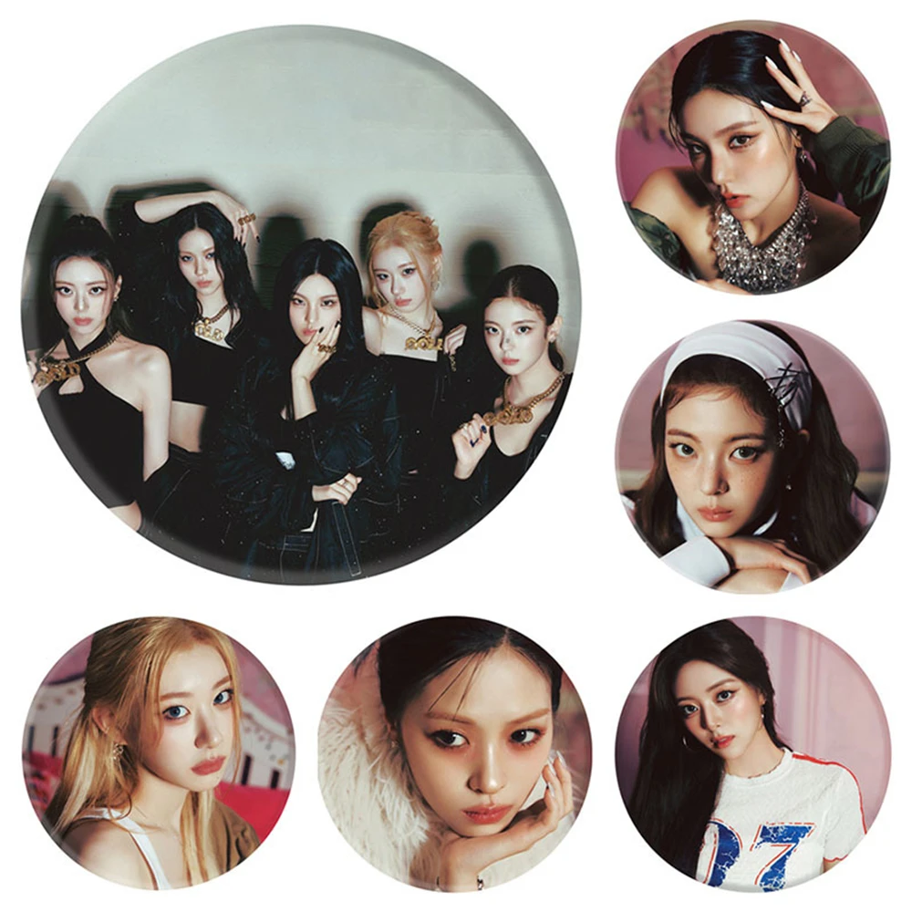 KPOP ITZY Album GOLD Metal Badge Brooch Yeji Lia Ryujin Yuna Chaeryeong Mirror Pendant Keyring Bag Accessories Fans Collect Gift