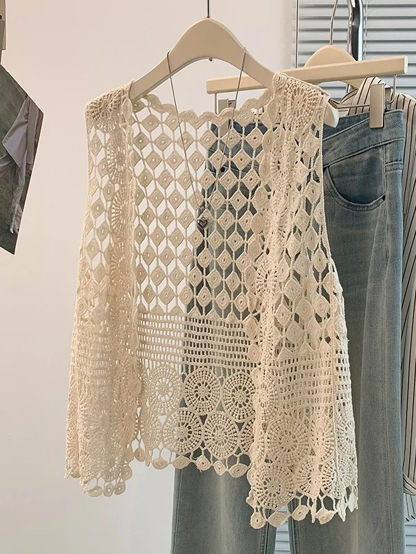 Bohemian Style Hollow out V-Neck Tank Top Women's Summer New Layering Sleeveless Cover up Vest Breathable Cotton Blend