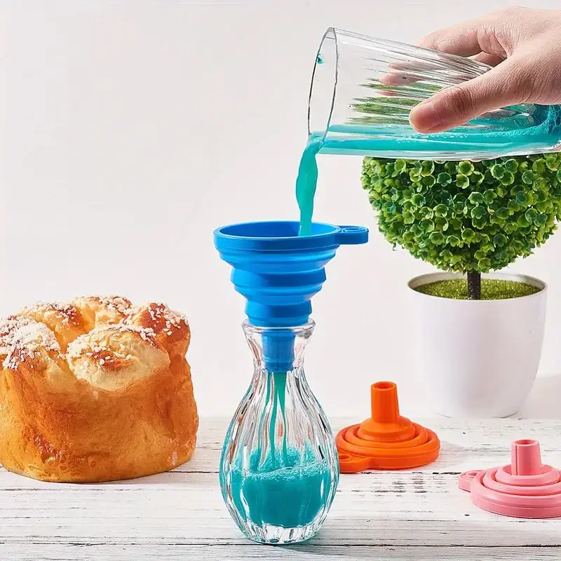1/2/4Pcs Kitchen Funnel Gadgets Accessories Foldable Silicone Collapsible Funnels Filling Water Bottle Liquid Transfer tool