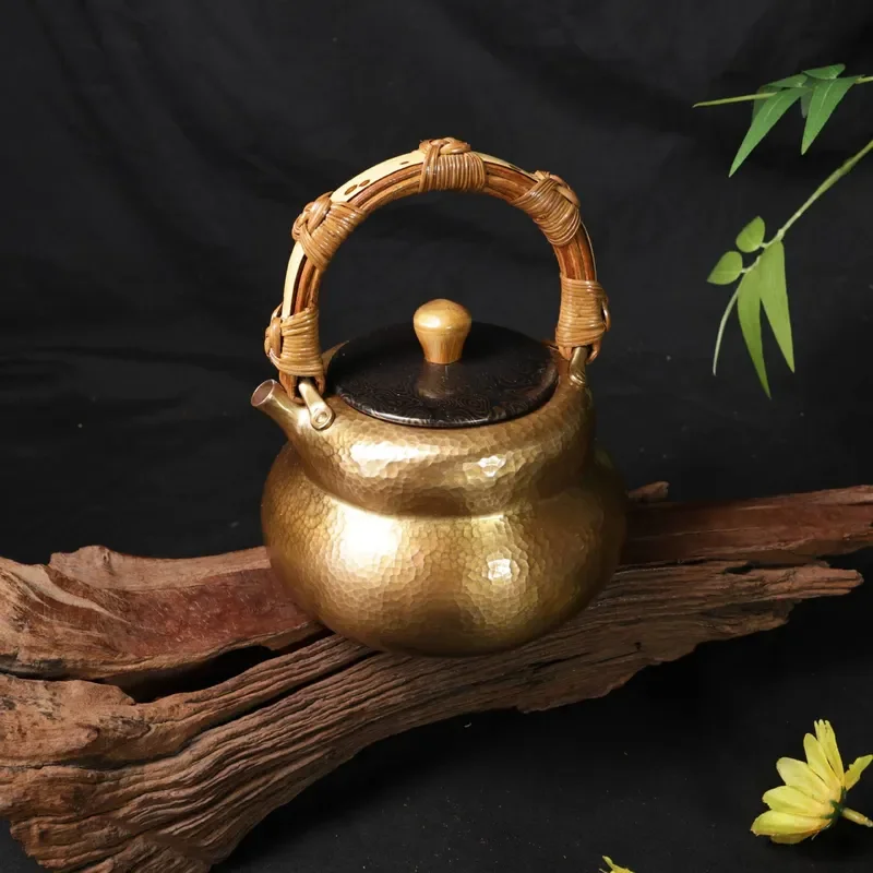Handmade Forged Copper Teapot 750ml Gold Gourd Shape with Bamboo Handle Wood Grain Finish Ideal for Brewing Old Rock Tea