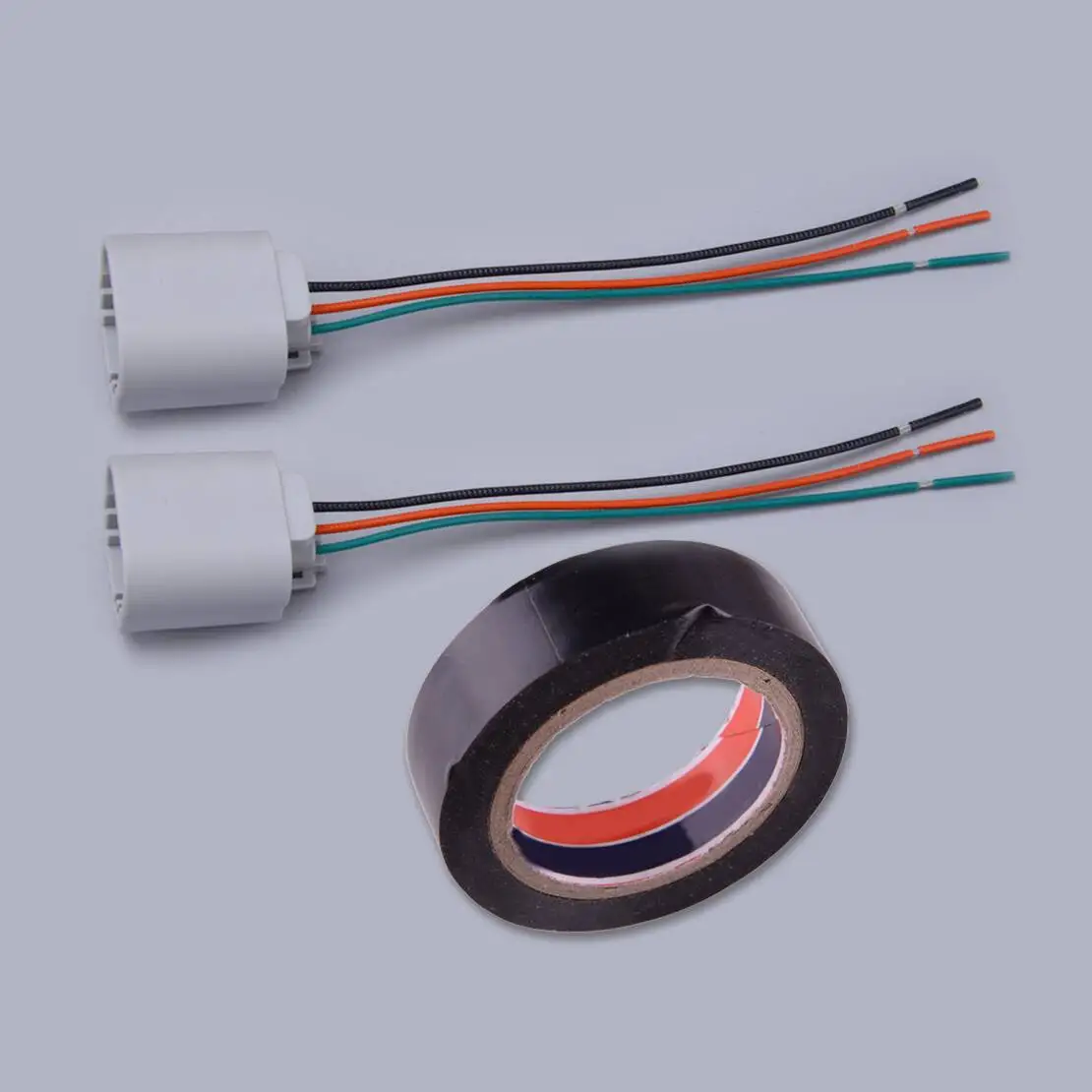 

Комплект из 2-х проводов-переходников (пигтейлов) для фар H13 9008 с лентой, 12В 2.9А, для Ford F-150 2004-2019 годов выпуска