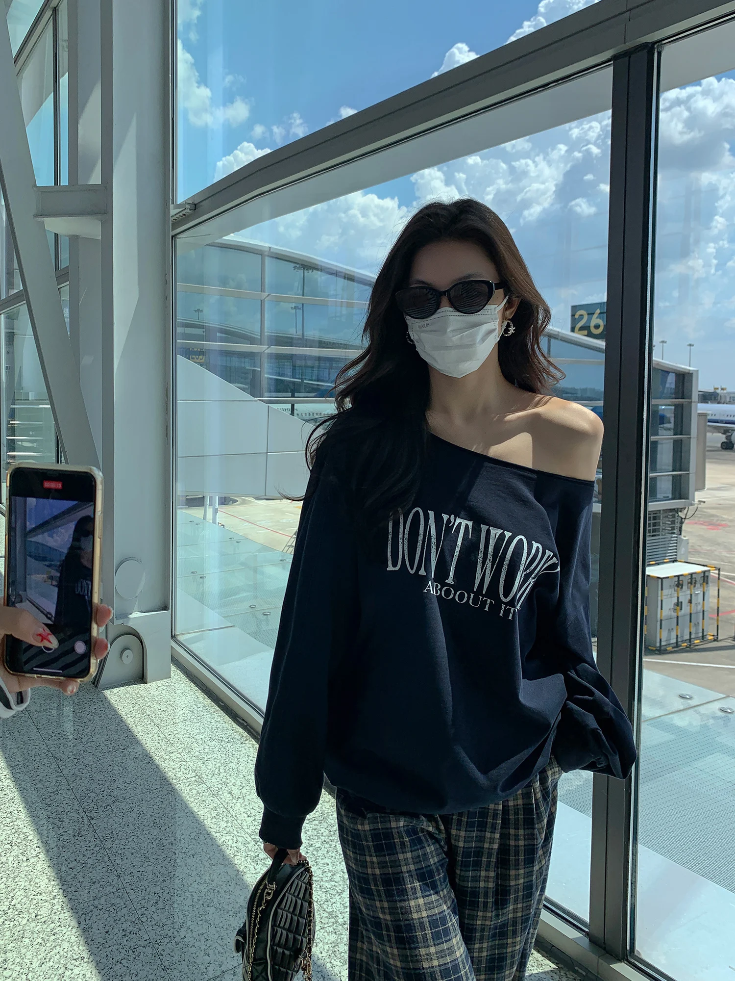 

Mulvan Long Sve Letter Print Loose Women's T-irt oulder Bared Comfortable Cotton Crew Ne Sweatirt for Commute