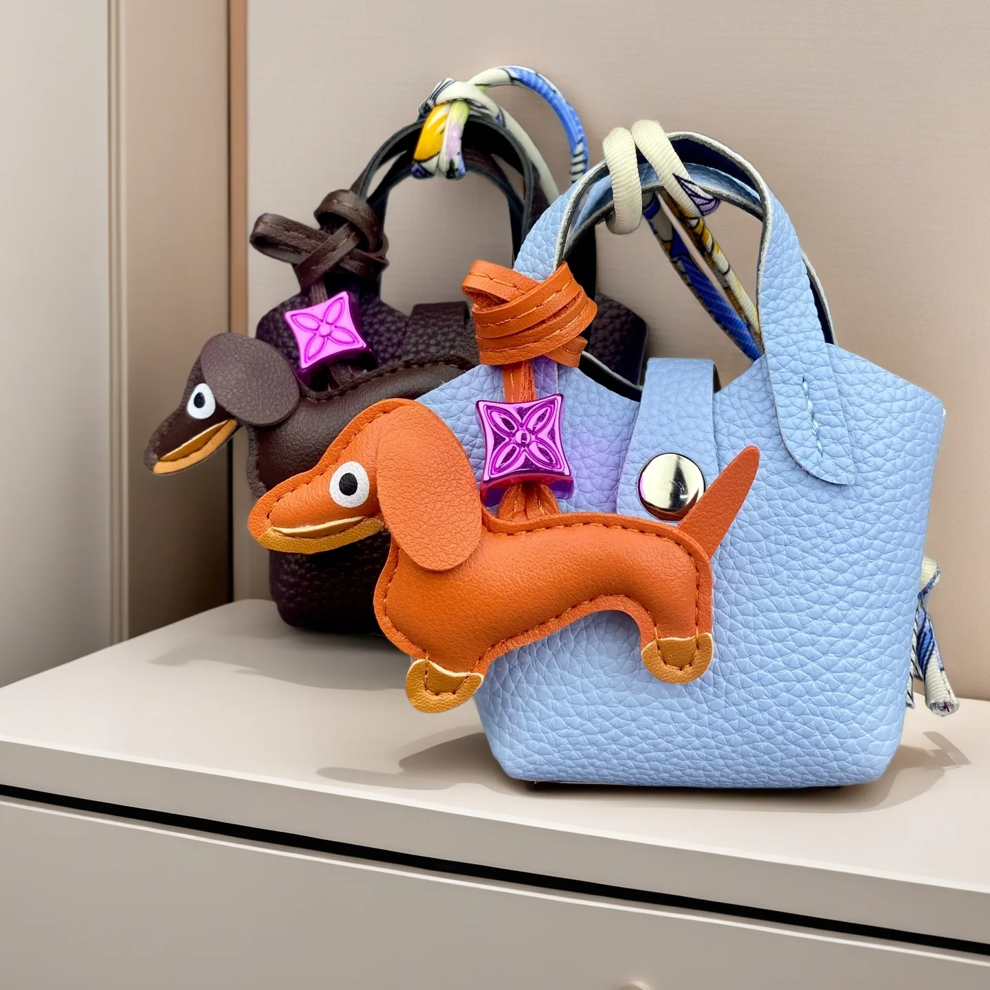 Mini PU Leather Bag For AirPods Case/Lip Balm/Coins With Tiny Dachshund As Decoration-Functional & Decor Leather Pouch-Gift