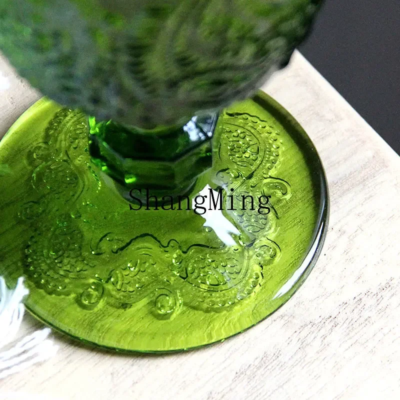 CL Vintage Wine Glass Pressed Thickened Green Material Glass Wave Chinese Design Style Creative Red Wine Glass