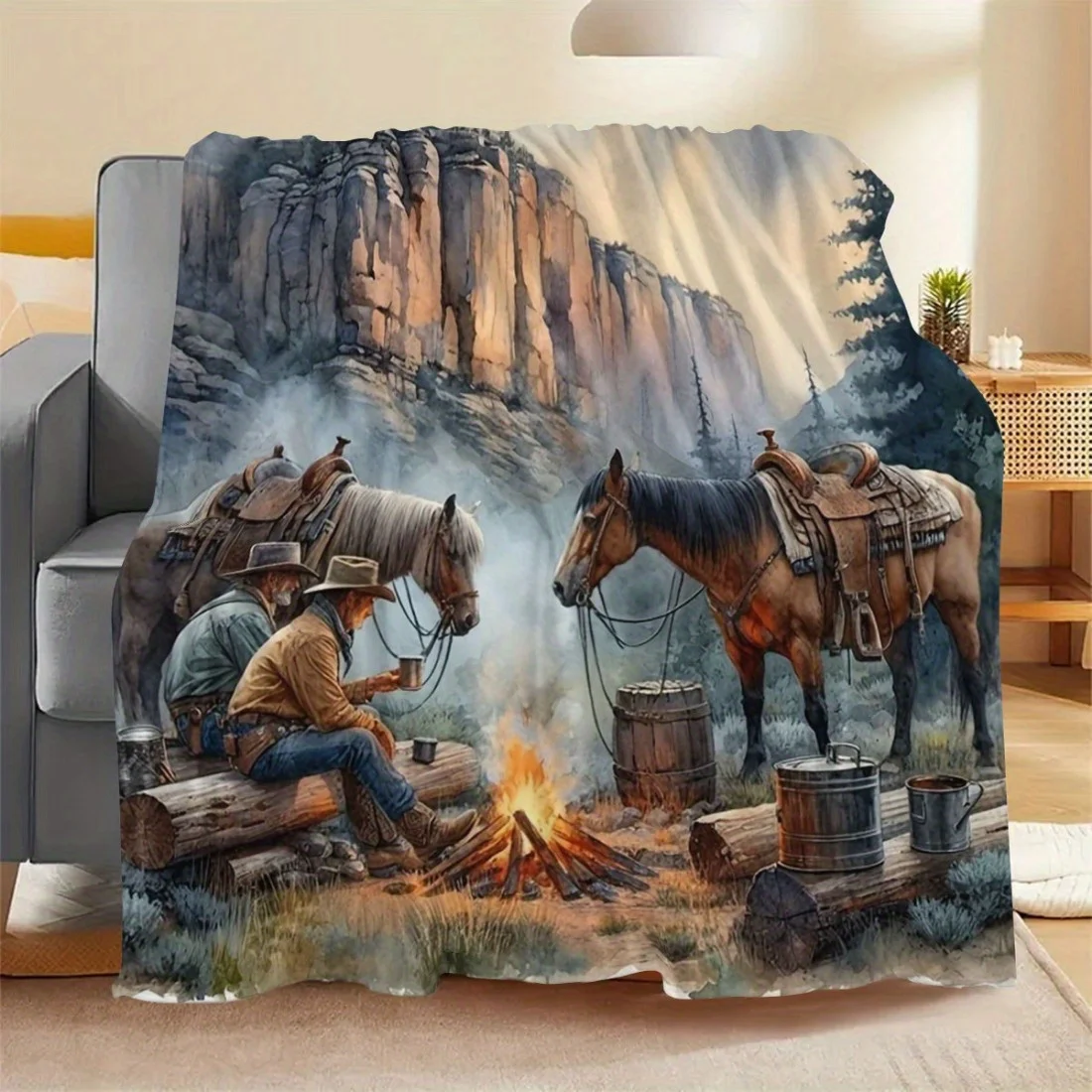 

«Западное ковбойское одеяло — мягкая фланель обеспечивает тепло. Идеально подходит для любителей приключений. Уникальный дизайн добавляет подвеску в деревенском стиле для любой комнаты