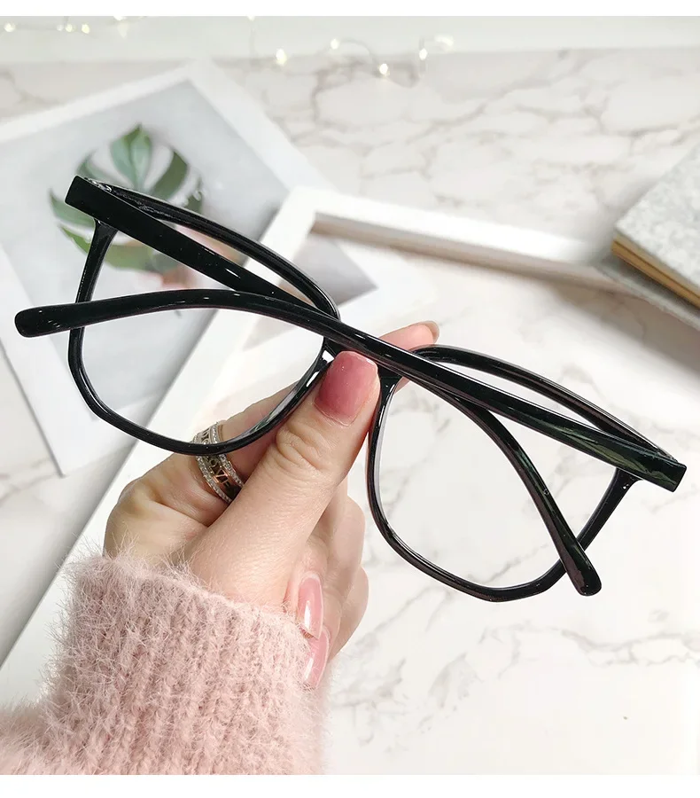 Black Square Clear-Lens Glasses — product information 4