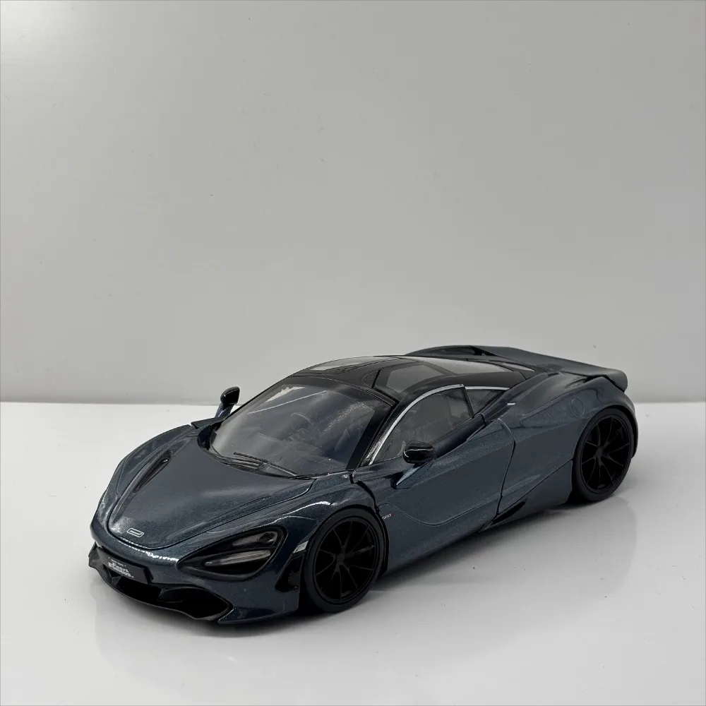 

Jada Toys Fast & Furious Presents: Hobbs & Shaw Hobbs' 1:24 McLaren 720S Die-cast Car Toy for Kids and Adults