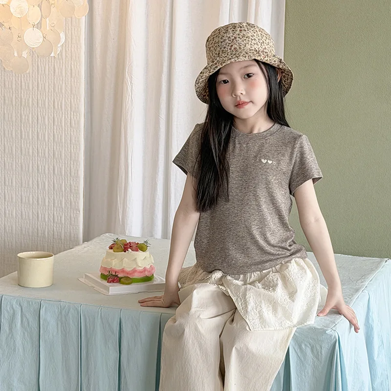 Girls Light Luxury Cool Feeling Soft and Smooth Short Sleeved Embroidered Heart T-shirt 2026 Summer New