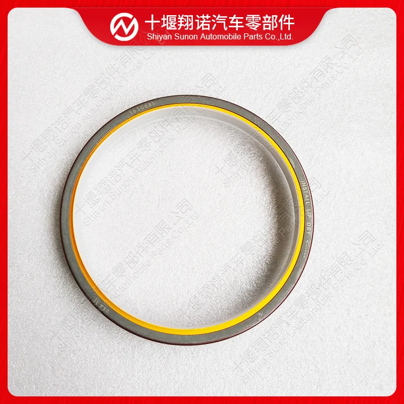 

Подходит для сальника коленчатого вала двигателя Chongqing Cummins KTA38, 3082142, 3016790 3001138.